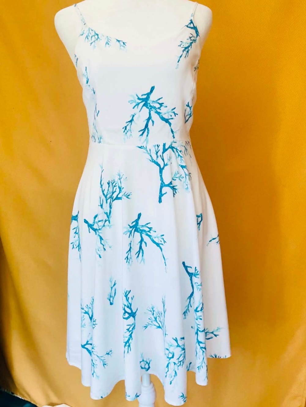 Old Navy White Coral Print Sundress – Fit and Flare, Size M